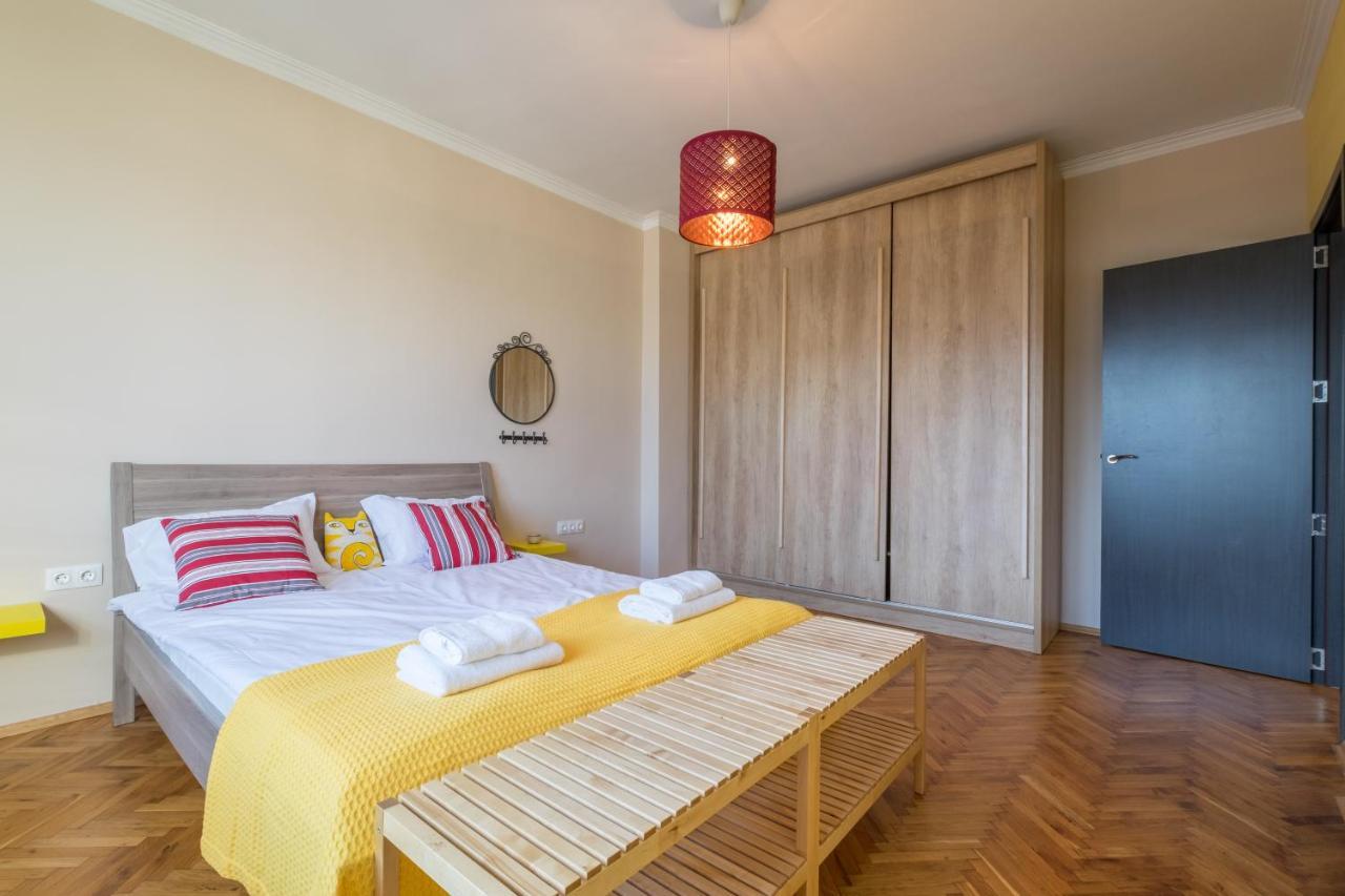 Artistic & Spacious 2Bd Central Apt By Flat Mаnager Sofia Bagian luar foto