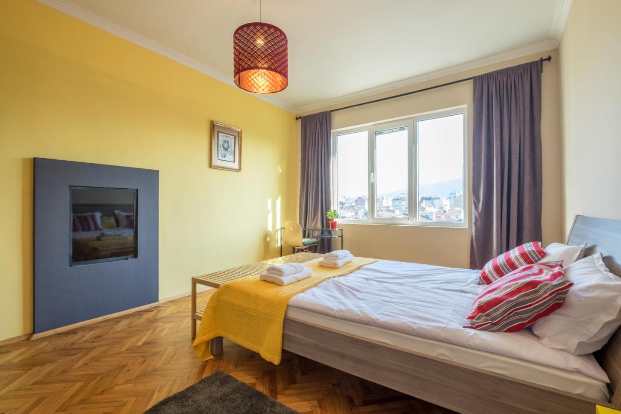 Artistic & Spacious 2Bd Central Apt By Flat Mаnager Sofia Bagian luar foto