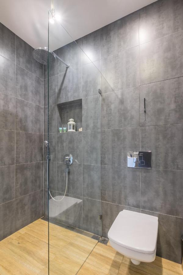 Artistic & Spacious 2Bd Central Apt By Flat Mаnager Sofia Bagian luar foto