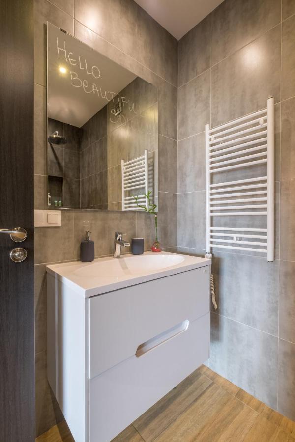 Artistic & Spacious 2Bd Central Apt By Flat Mаnager Sofia Bagian luar foto